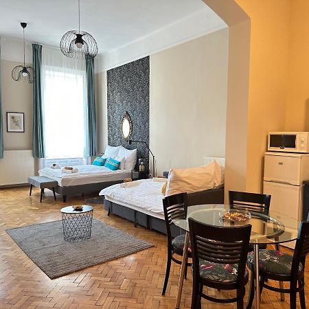 Orangehomes Peaceful Apartment Next To Central Market Hall Budapeste Exterior foto