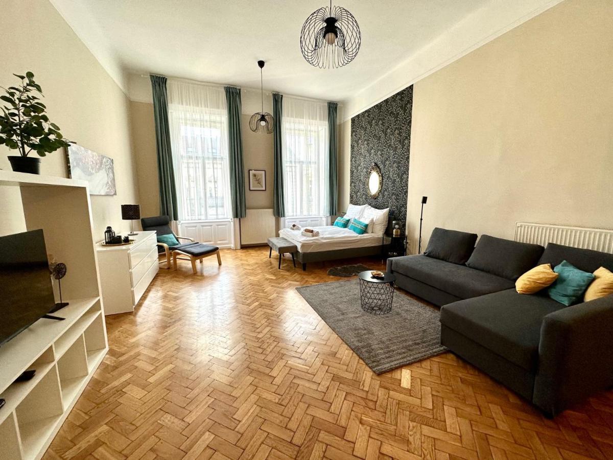 Orangehomes Peaceful Apartment Next To Central Market Hall Budapeste Exterior foto