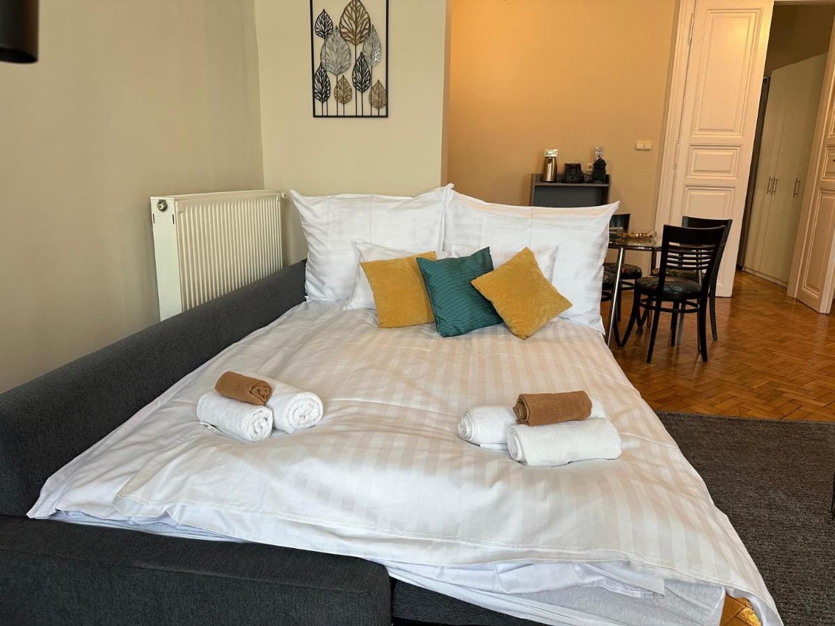Orangehomes Peaceful Apartment Next To Central Market Hall Budapeste Exterior foto